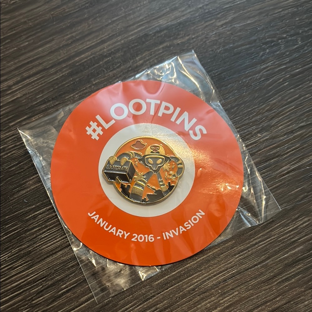 Loot Crate January 2016 Invasion Pin